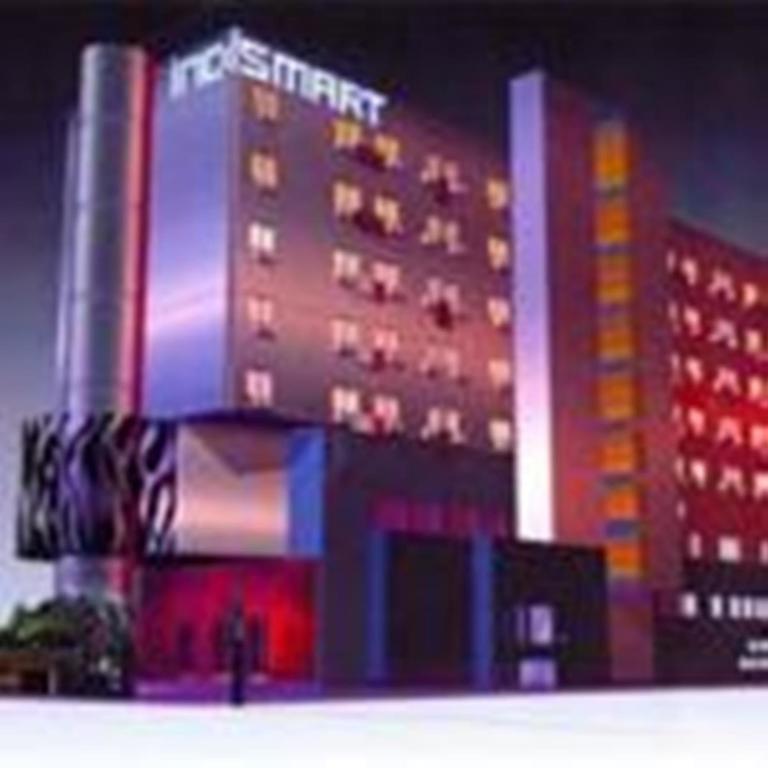 Indismart Hotel Calcuta Exterior foto